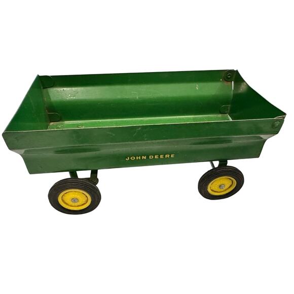 John Deere ERTL Collectible Vintage Farm Toy Tractors and Implements-Lot of 7 - Picture 12 of 15